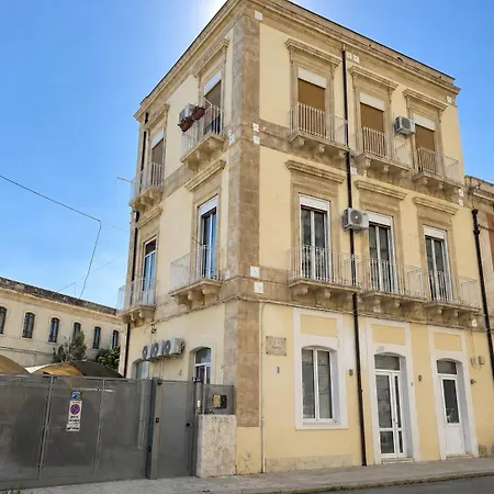 Kasuzza Bedda Syracuse